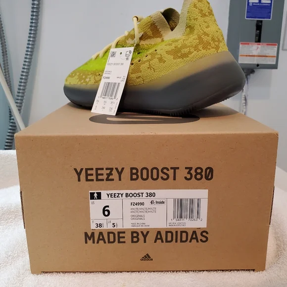 Brand new Adidas Yeezy Boost 380 Hylte - Picture 3 of 4